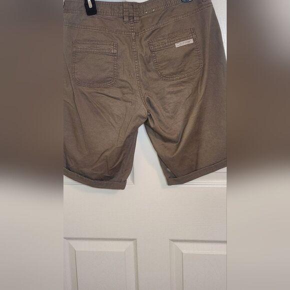 Calvin Klein Jeans Women's 8 Brown Bermuda Roll Tab Shorts - Picture 6 of 7